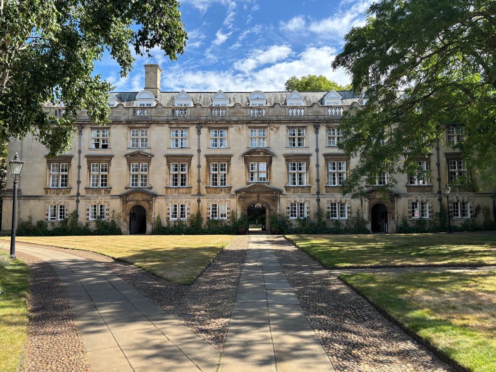 Christ's College Second Court, Summer 2025. Instagram spots in Cambridge