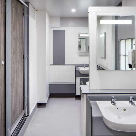 Shared bathroom new2